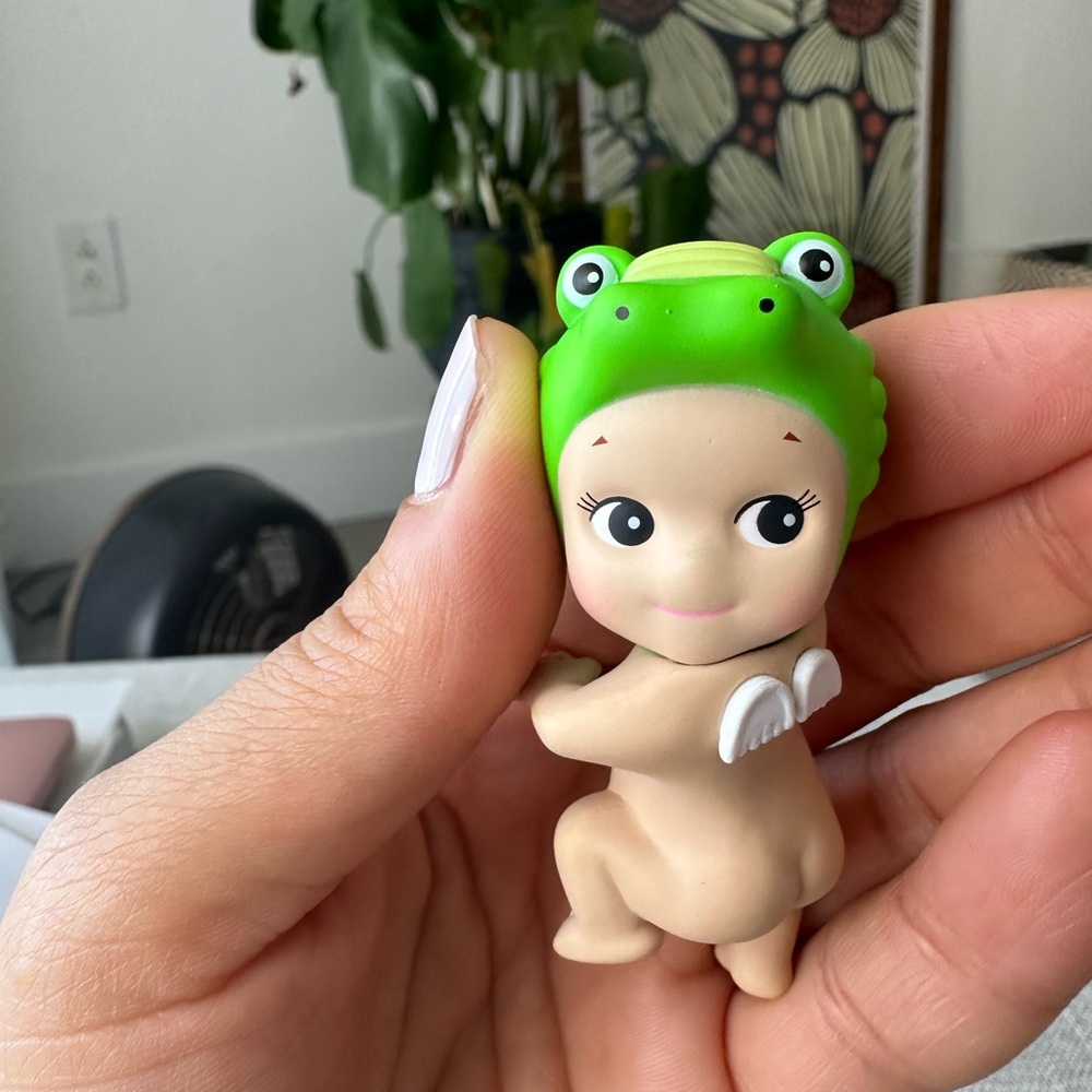 Sonny Angel Crocodile Hipper